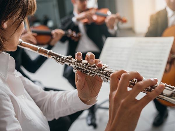 Why is the Flute the Best Instrument to Learn?
