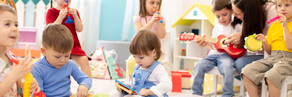 early-years-children-making-music