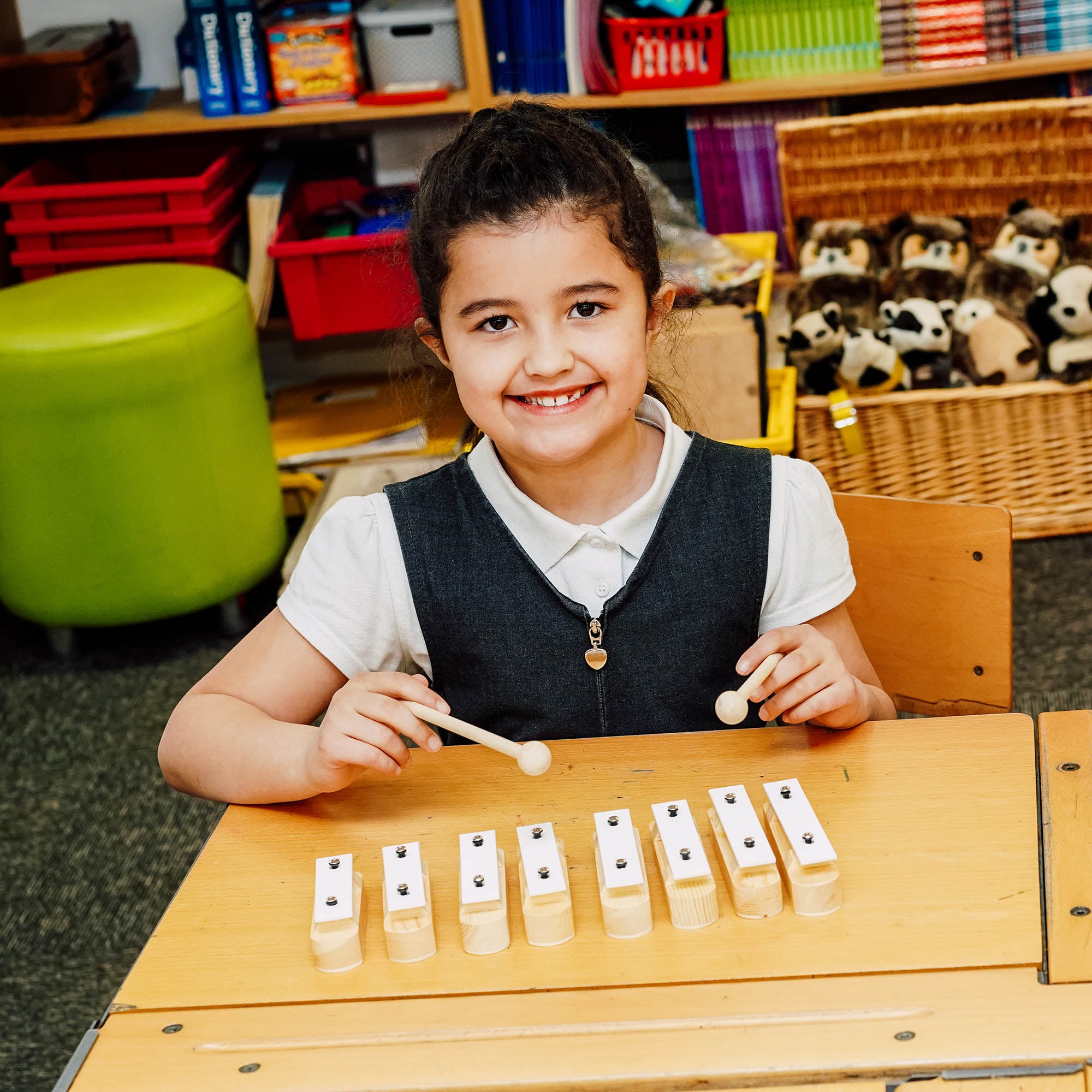 A-Star 8 Bar Wooden Chime Set