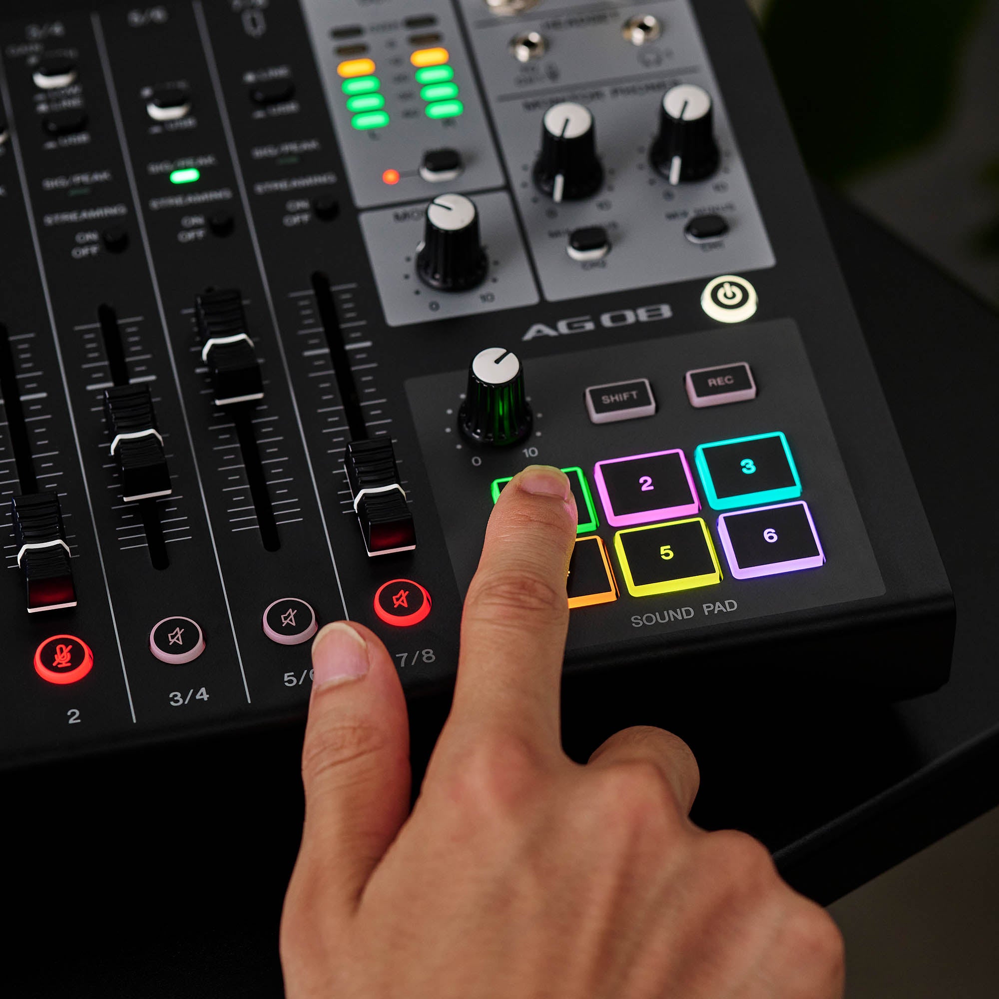Yamaha AG08 All-in-One Streaming Station