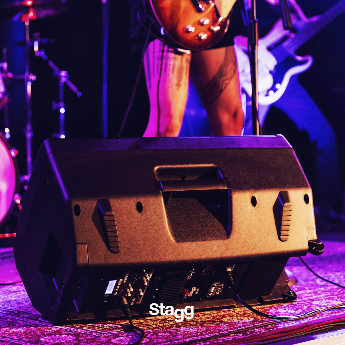 Stagg 15 Inch Battery-Powered PA Speaker with Wireless Mic