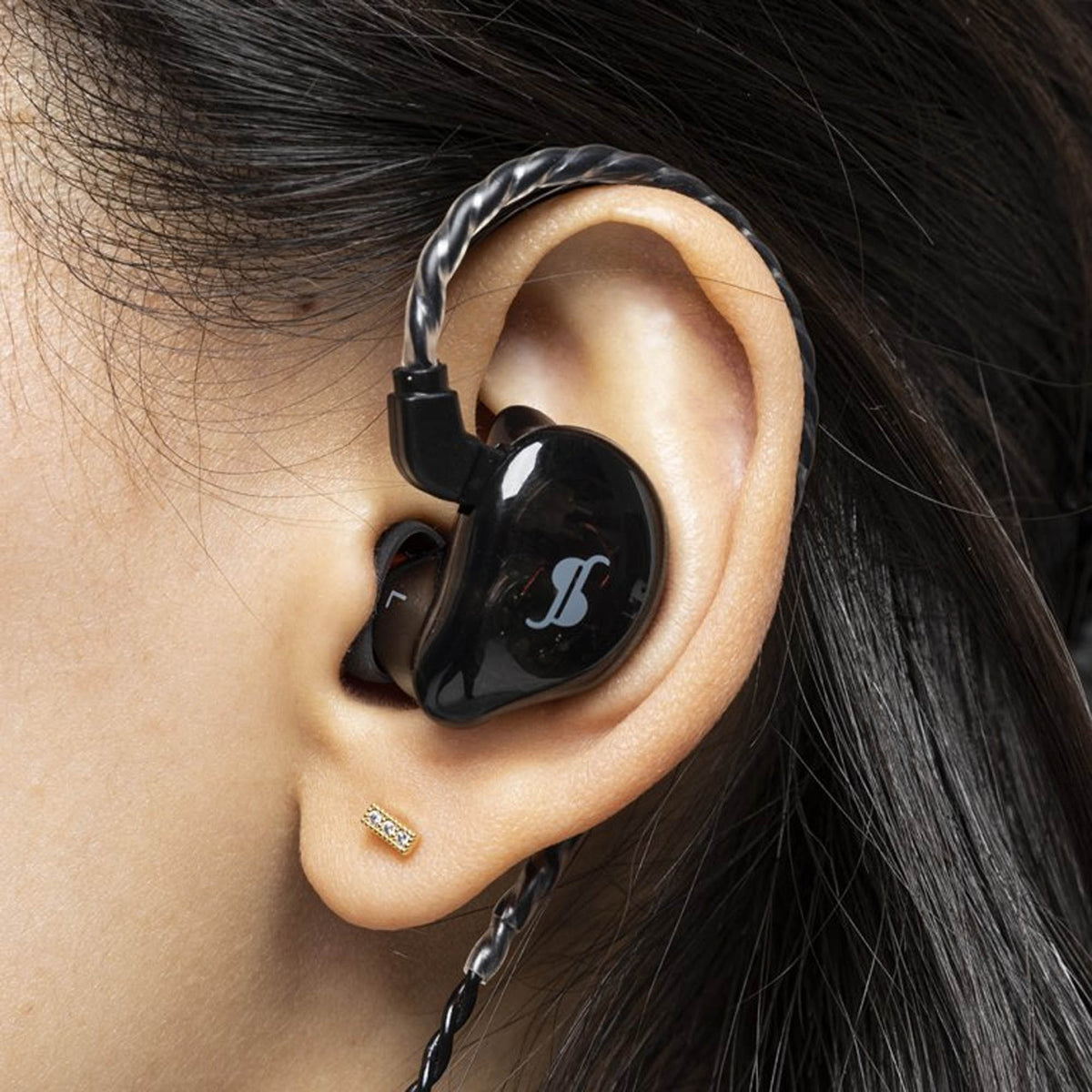 Stagg SPM-235 dual driver in-ear monitor earphones#Colour_Black