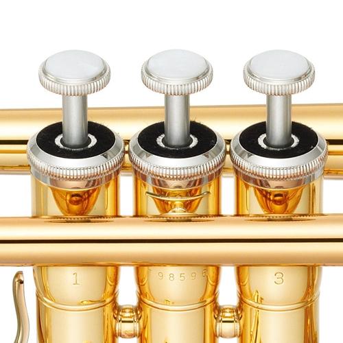 Yamaha YTR2330 Bb Student Trumpet in Lacquer Cornets and Trumpets