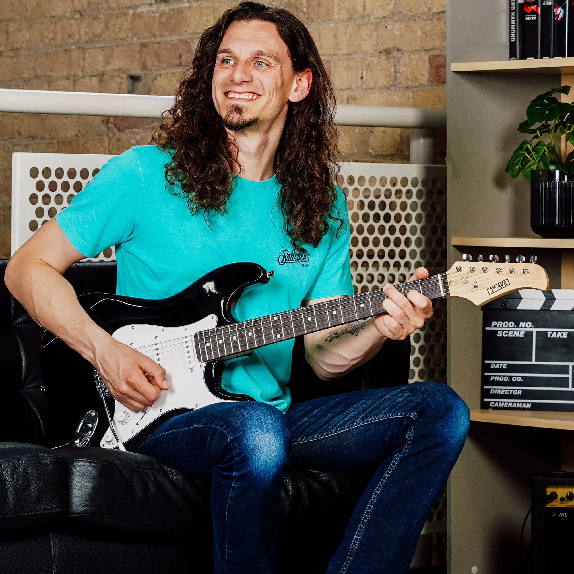 3rd Avenue Full Size Electric Guitar Black Electric Guitars#Colour_Black