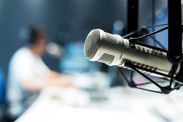 dynamic-condenser-microphone