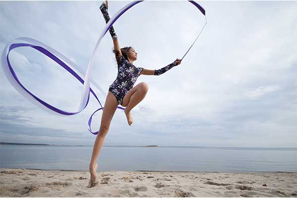 dancing-rings-rainbow-wands