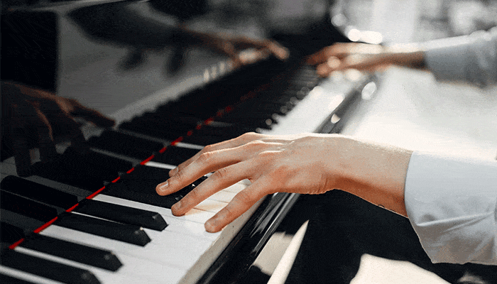 playing-piano