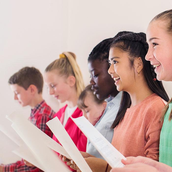 7 Tips for a Better Vocal Performance | Guest Post