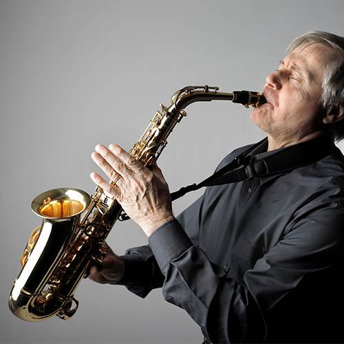 playing-saxophone