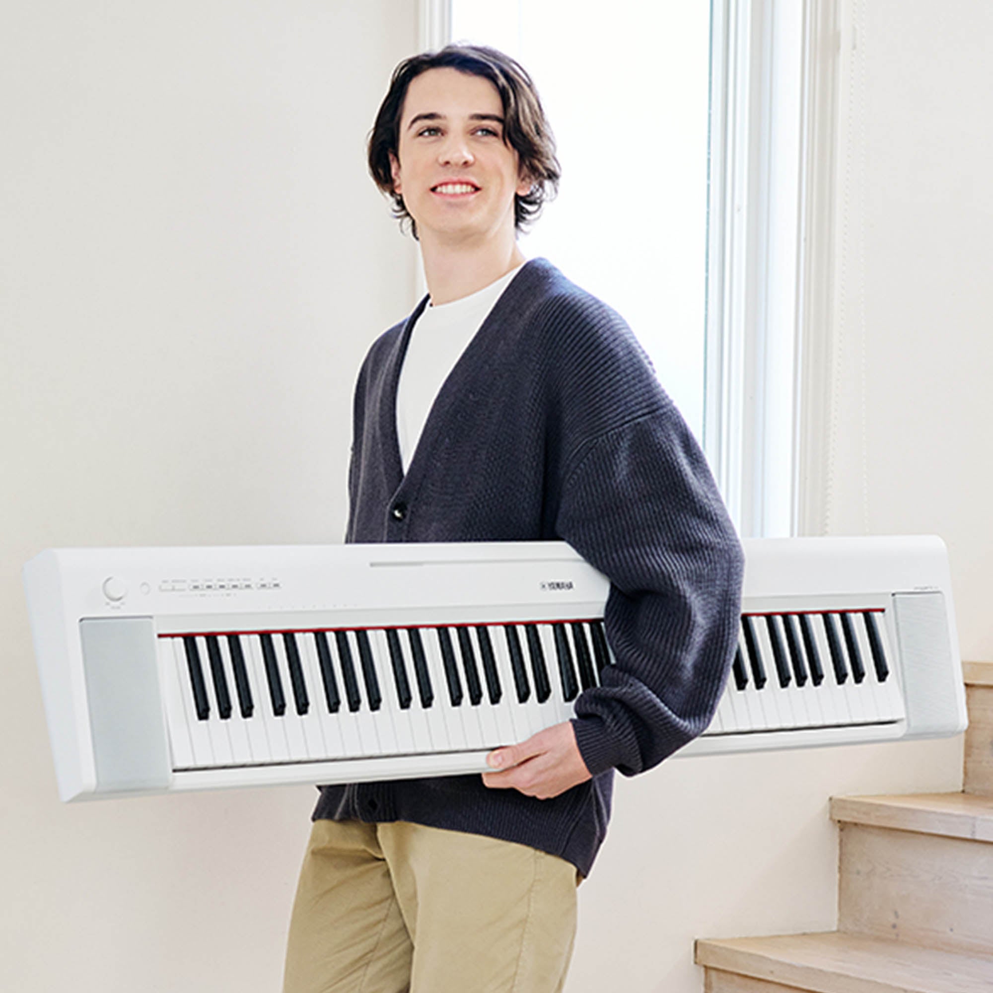 Yamaha Piaggero NP35 Electronic Keyboard#Colour_White