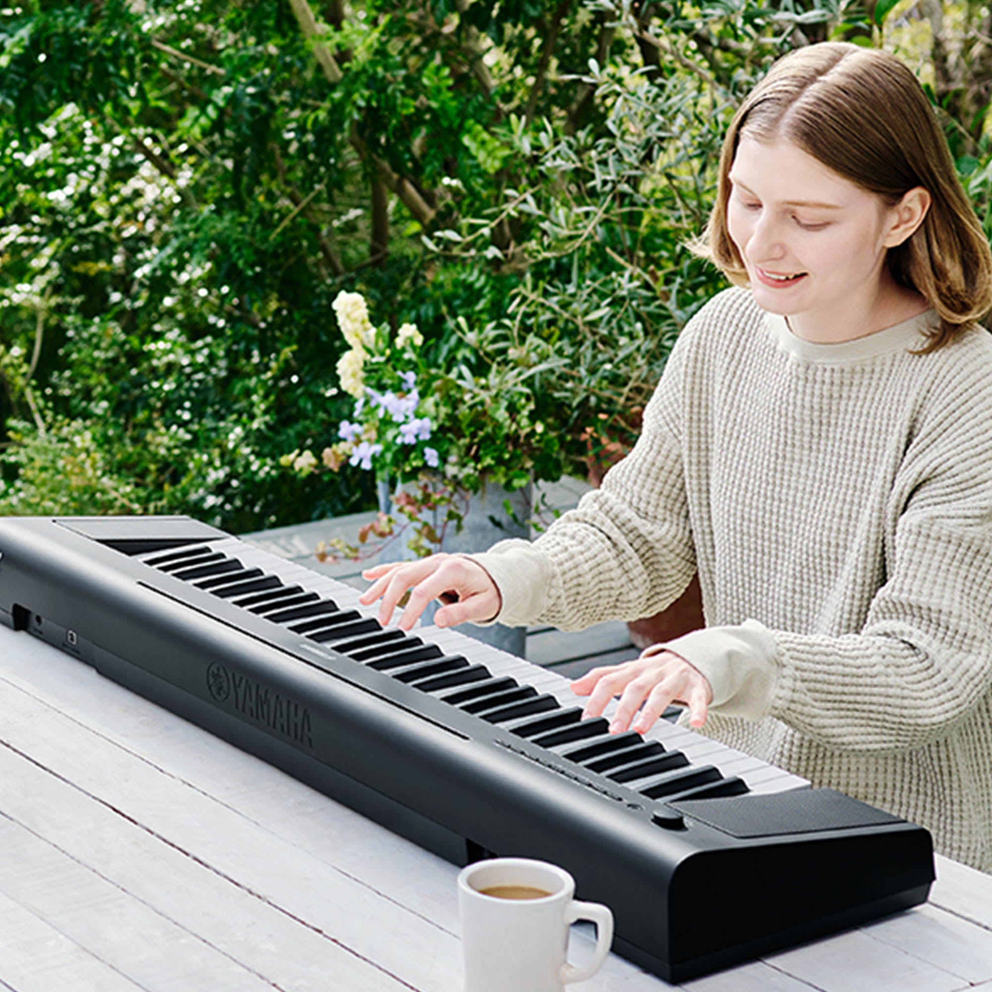 Yamaha Piaggero NP15 Electronic Keyboard#Colour_Black