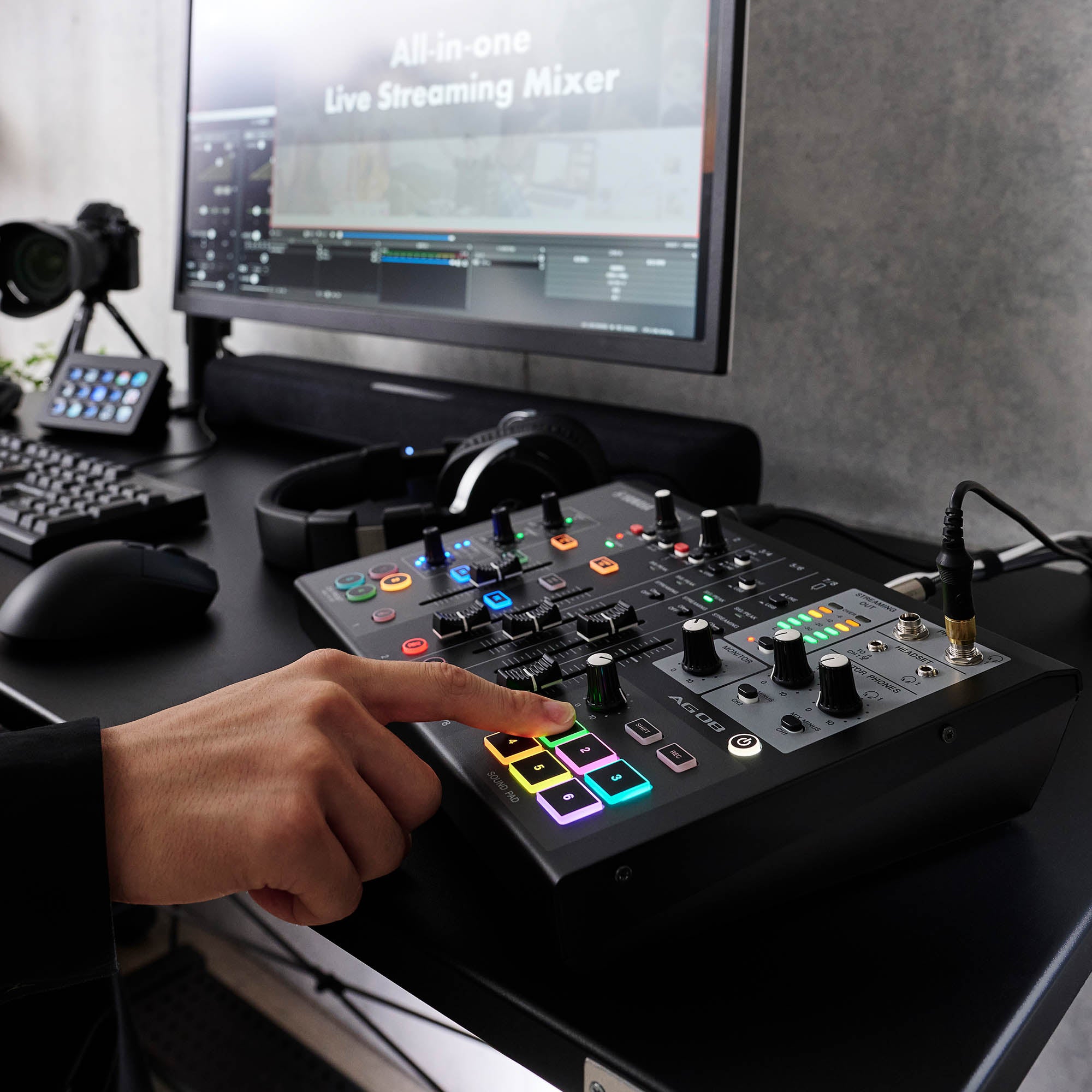 Yamaha AG08 All-in-One Streaming Station