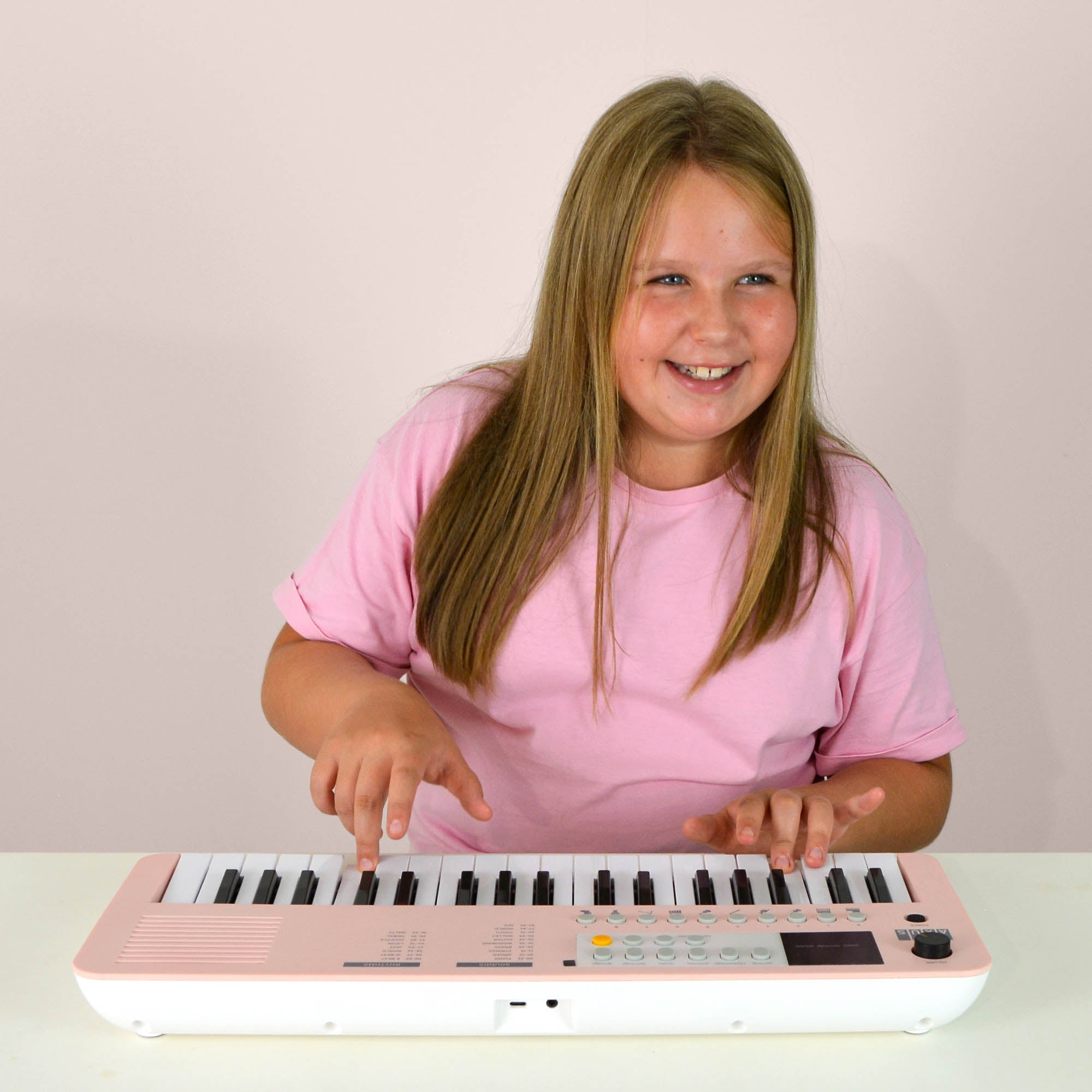 Axus Mini Keyboard 37 Key Keyboard#Colour_Pink