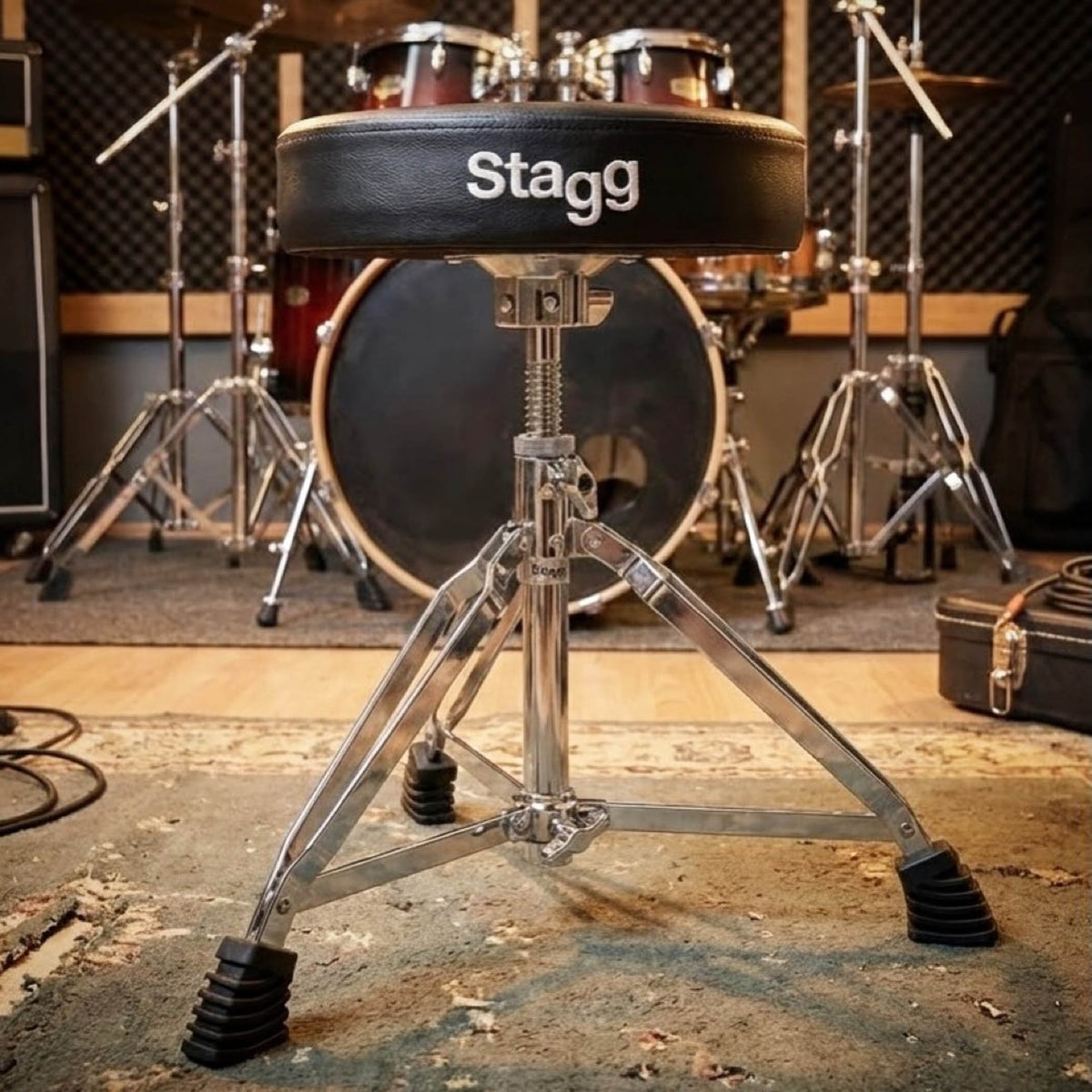 Stagg DT-52R heavy-duty drum throne with double-braced legs