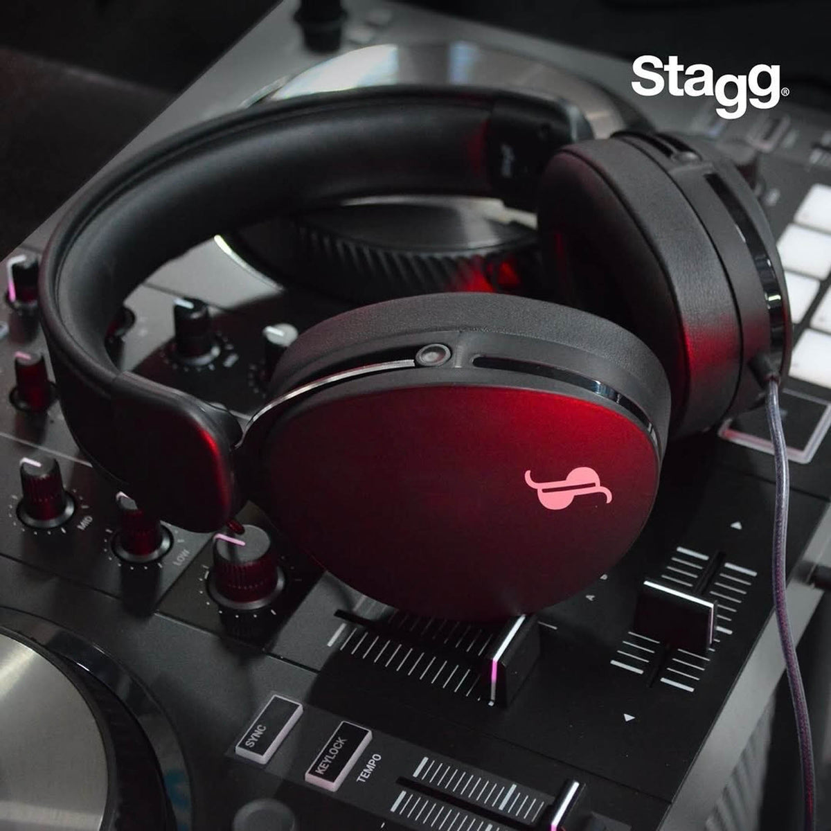 Stagg SHP-5000H black closed-back studio monitoring headphones