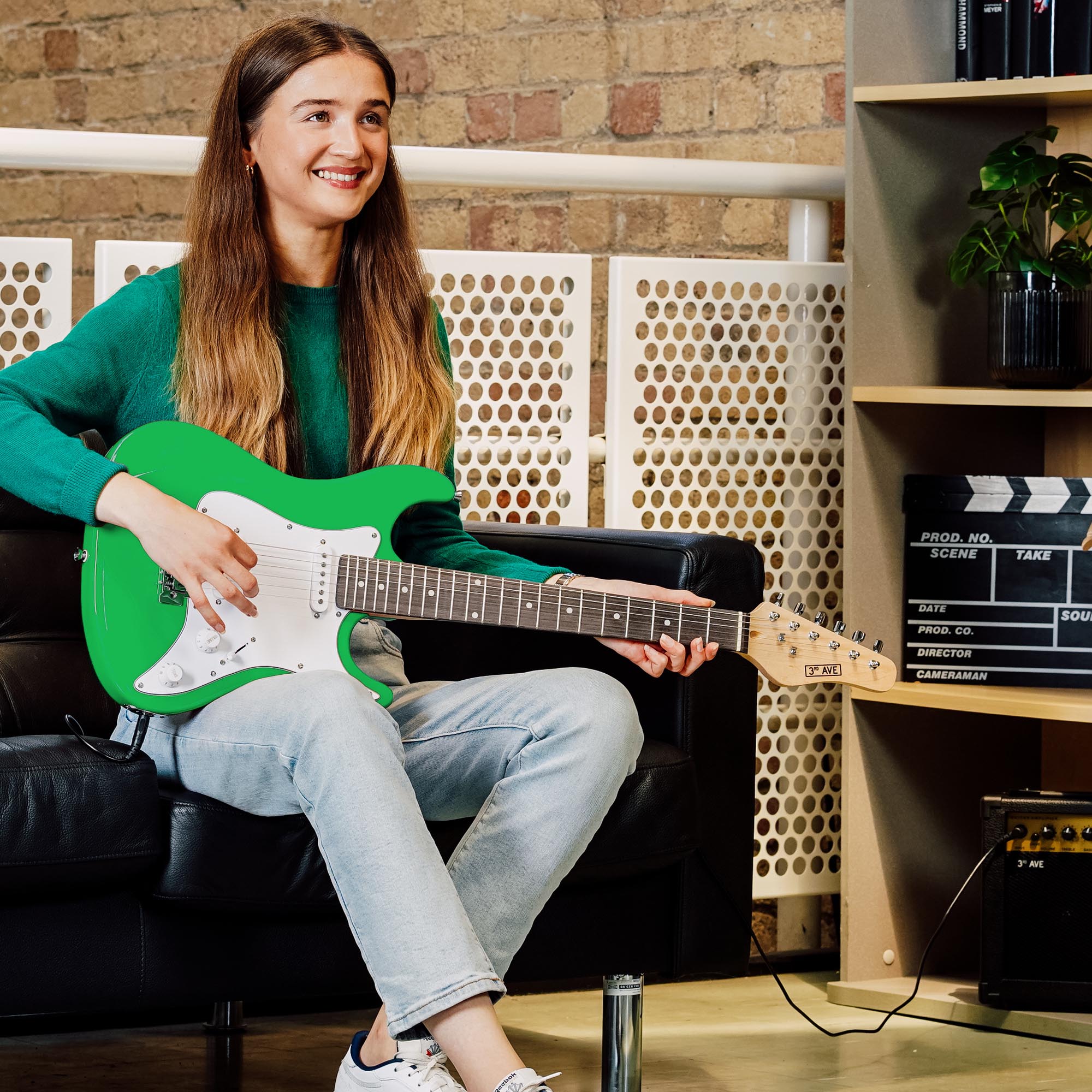 3rd Avenue 3/4 Size Electric Guitar Pack with Amp#Colour_Green