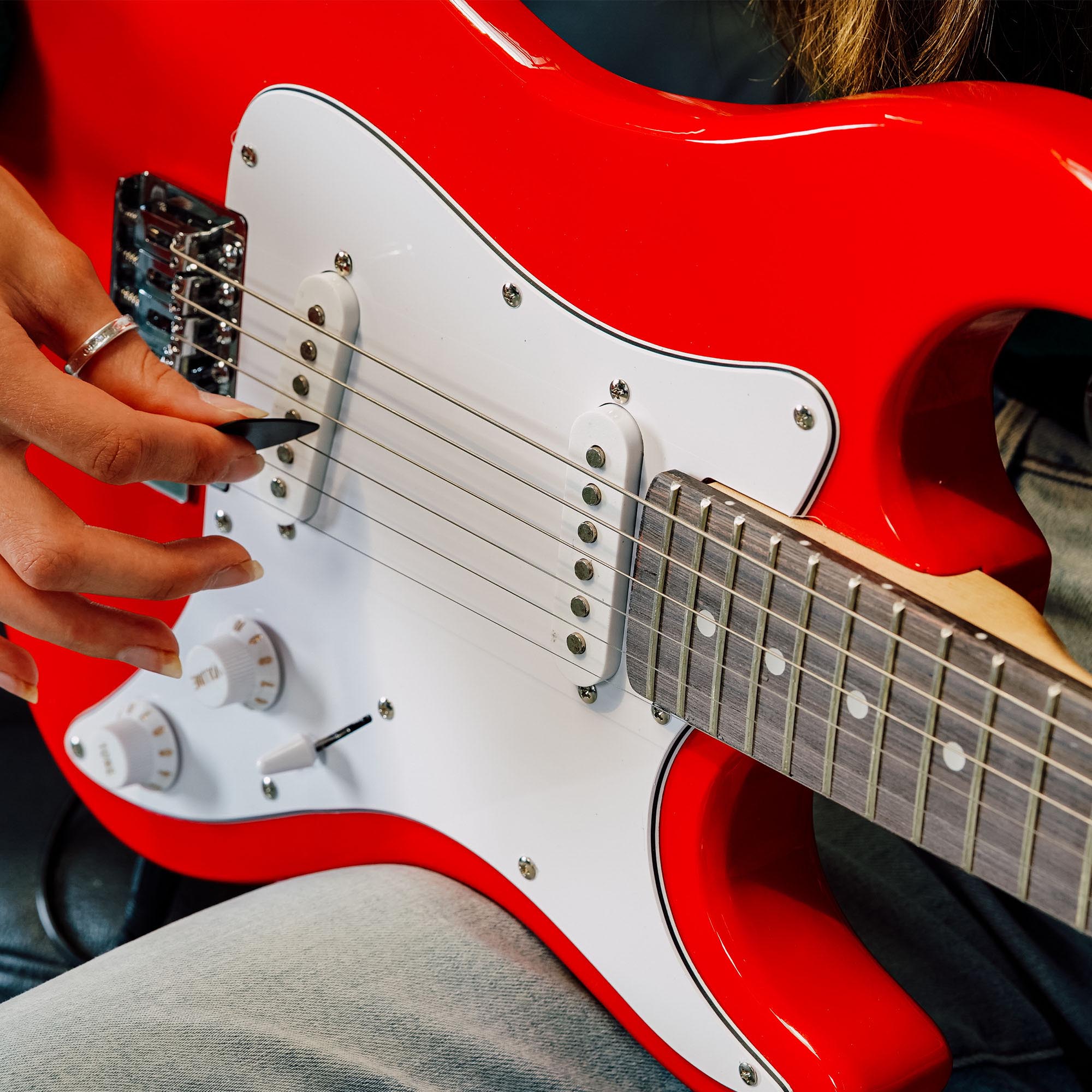 3rd Avenue 3/4 Size Electric Guitar Pack with Amp#Colour_Red