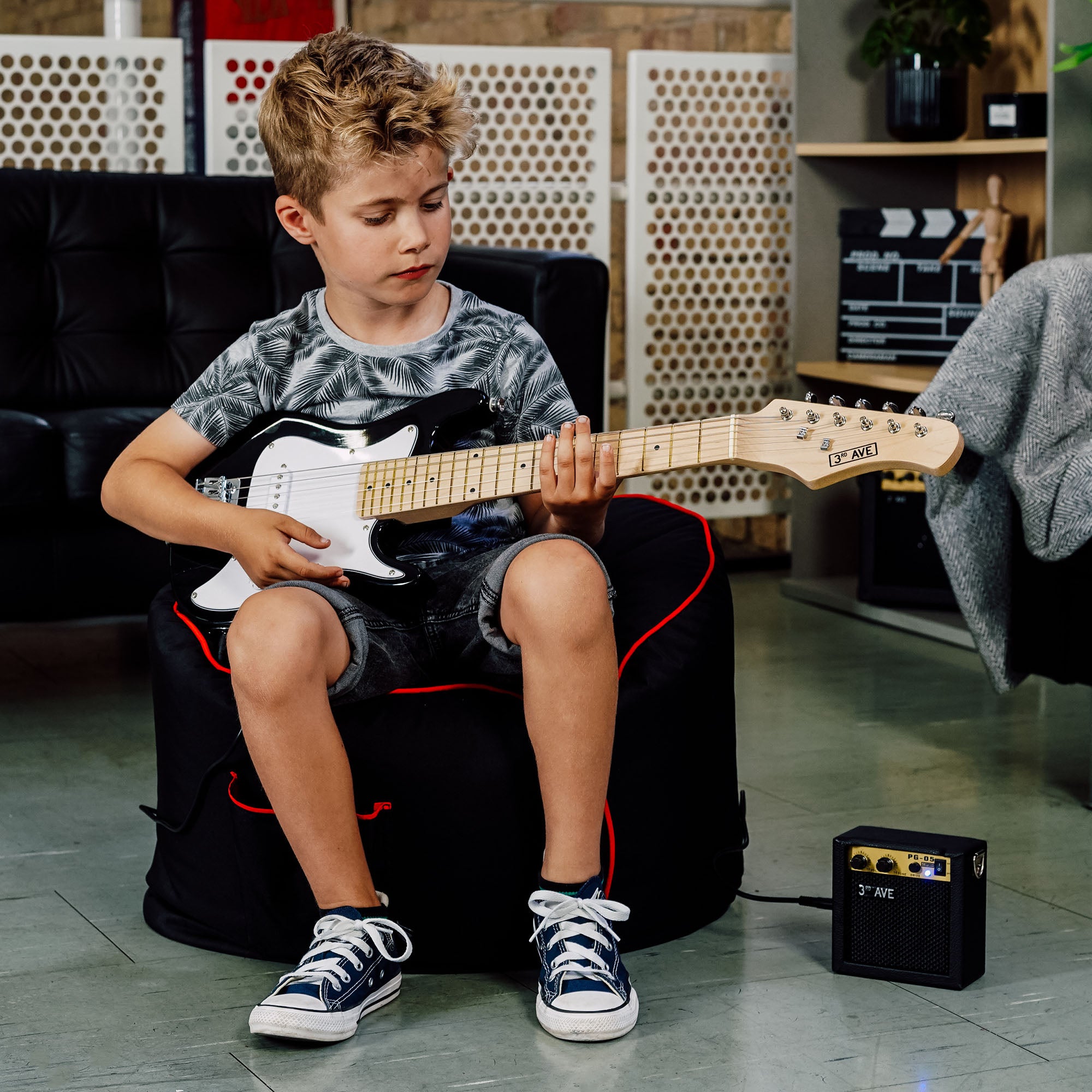 3rd Avenue Junior Electric Guitar Pack Pink Electric Guitars#Colour_Black and White